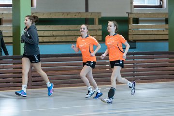 Bild 1 - A-Juniorinnen HSG Kremperheide/Muensterdorf - Heikendorfer SV : Ergebnis: 26:21